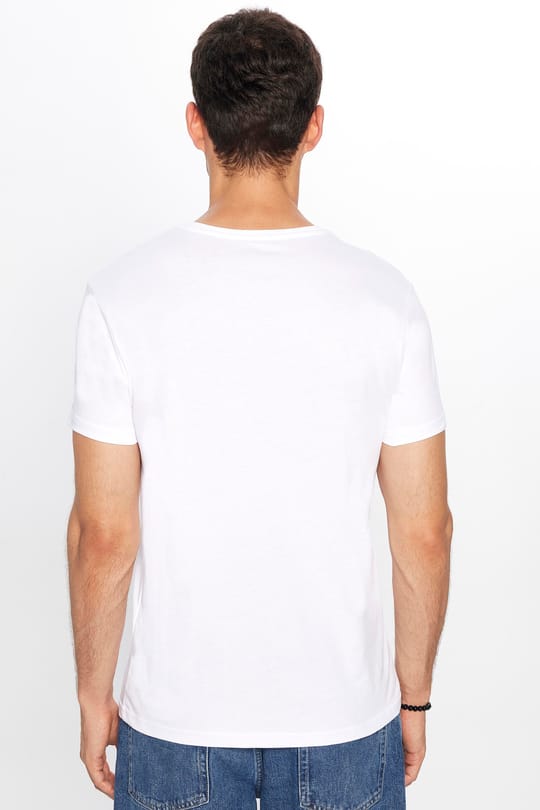Erkek Slim Fit Dar Kesim %100 Pamuk Yumuşak Dokulu Baskılı Beyaz Bisiklet Yaka Tişört