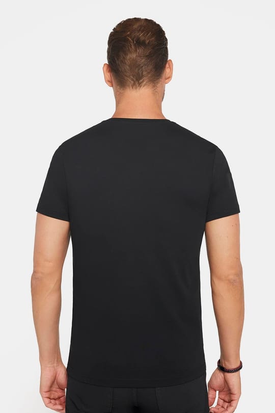 Erkek Slim Fit Dar Kesim %100 Pamuk Yumuşak Dokulu Baskılı Siyah Bisiklet Yaka Tişört
