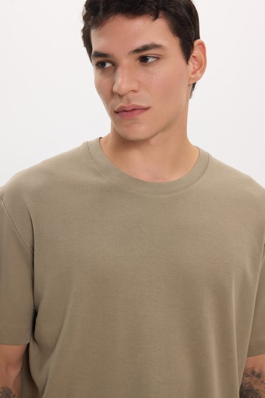 Unisex Relax Fit Rahat Kesim %100 Pamuk Yumuşak Dokulu Hafif Kalın Bisiklet Yaka Kahverengi Tişört