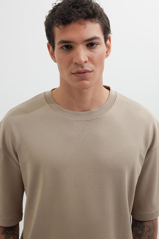 Unisex Oversize Geniş Kesim %100 Pamuk Yumuşak Dokulu Basic Bisiklet Yaka Bej Tişört