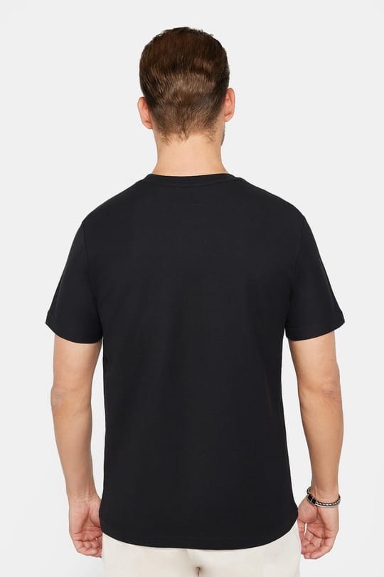 Erkek Slim Fit Dar Kesim %100 Pamuk Yumuşak Dokulu Desenli Siyah Bisiklet Yaka Tişört