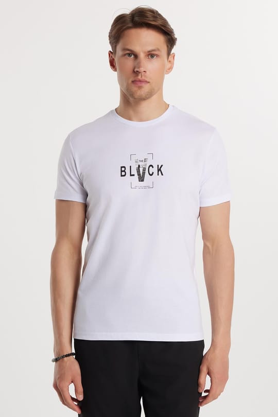 Erkek Slim Fit Dar Kesim %100 Pamuk Yumuşak Dokulu Baskılı Beyaz Bisiklet Yaka Tişört