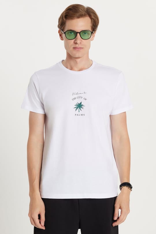 Erkek Slim Fit Dar Kesim %100 Pamuk Yumuşak Dokulu Baskılı Beyaz Bisiklet Yaka Tişört