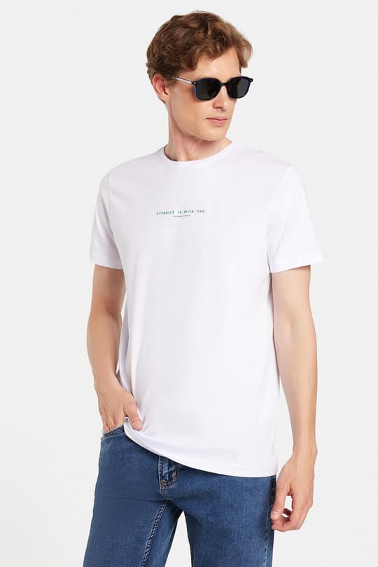 Erkek Slim Fit Dar Kesim %100 Pamuk Yumuşak Dokulu Baskılı Beyaz Bisiklet Yaka Tişört