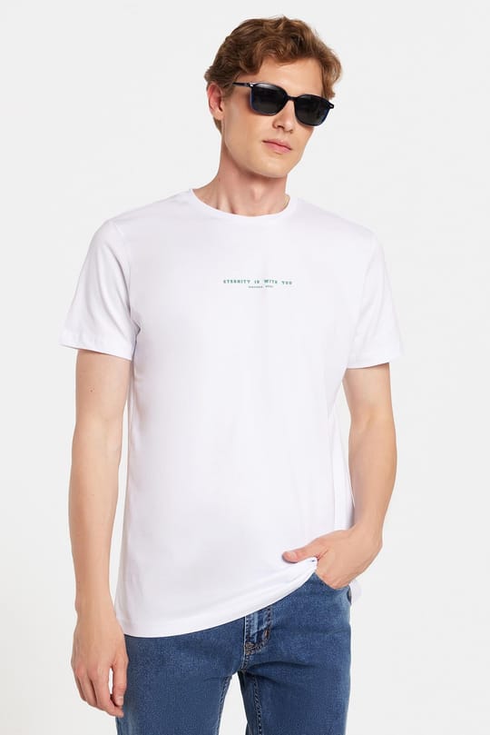Erkek Slim Fit Dar Kesim %100 Pamuk Yumuşak Dokulu Baskılı Beyaz Bisiklet Yaka Tişört