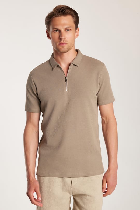Erkek Slim Fit Dar Kesim %100 Pamuk Fermuarlı Kahverengi Polo Yaka Tişört