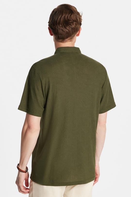 Erkek Slim Fit Dar Kesim Viskon Fermuarlı Polo Yaka Koyu Haki Tişört