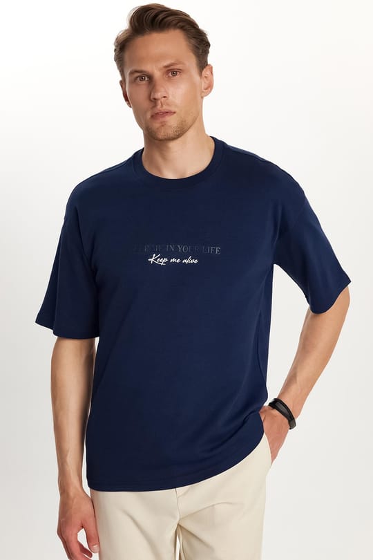 Erkek Slim Fit Dar Kesim Pamuklu Baskılı Lacivert Bisiklet Yaka Tişört