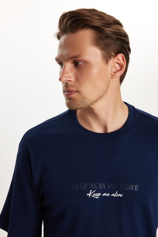 Erkek Slim Fit Dar Kesim Pamuklu Baskılı Lacivert Bisiklet Yaka Tişört
