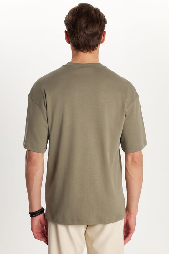 Erkek Slim Fit Dar Kesim Pamuklu Baskılı Haki Bisiklet Yaka Tişört