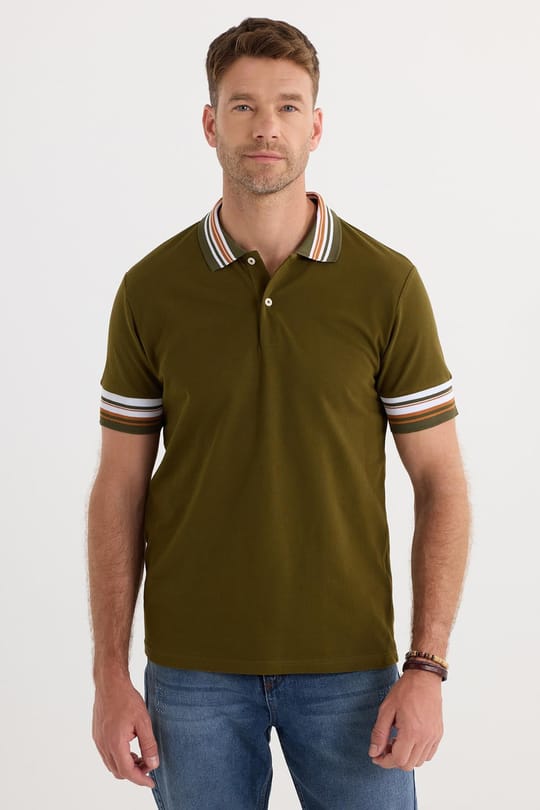 Erkek Slim Fit Dar Kesim %100 Pamuk Düz Pike Yaka ve Kol Detaylı Koyu Haki Polo Yaka Tişört
