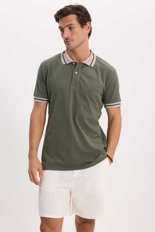 Erkek Slim Fit Dar Kesim %100 Pamuk Düz Pike Yaka ve Kol Detaylı Haki Polo Yaka Tişört