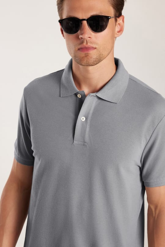 Erkek Slim Fit Dar Kesim Premium Seri %100 Pamuk Yumuşak Dokulu Merserize Gri Polo Yaka Tişört 