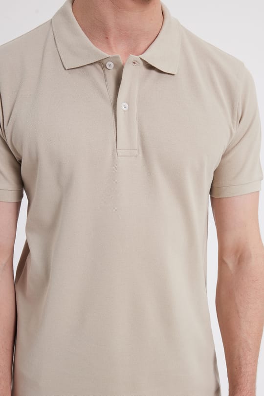 Erkek Slim Fit Dar Kesim %100 Pamuk Kısa Kollu Polo Yaka Bej Tişört