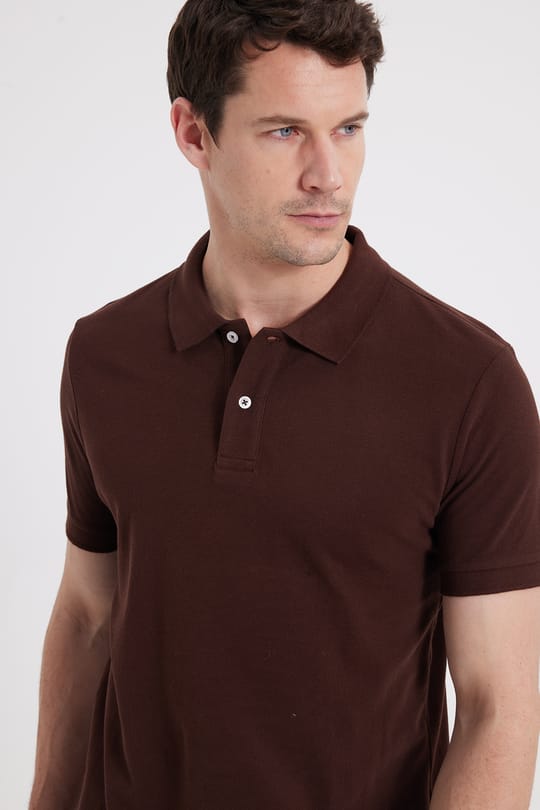 Erkek Slim Fit Dar Kesim %100 Pamuk Kısa Kollu Polo Yaka Kahverengi Tişört