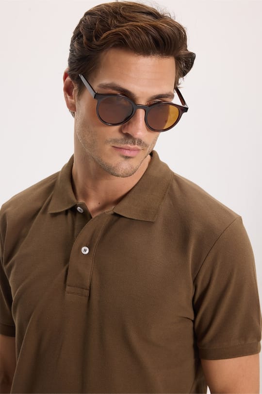 Erkek Slim Fit Dar Kesim %100 Pamuk Kısa Kollu Polo Yaka Kahverengi Tişört