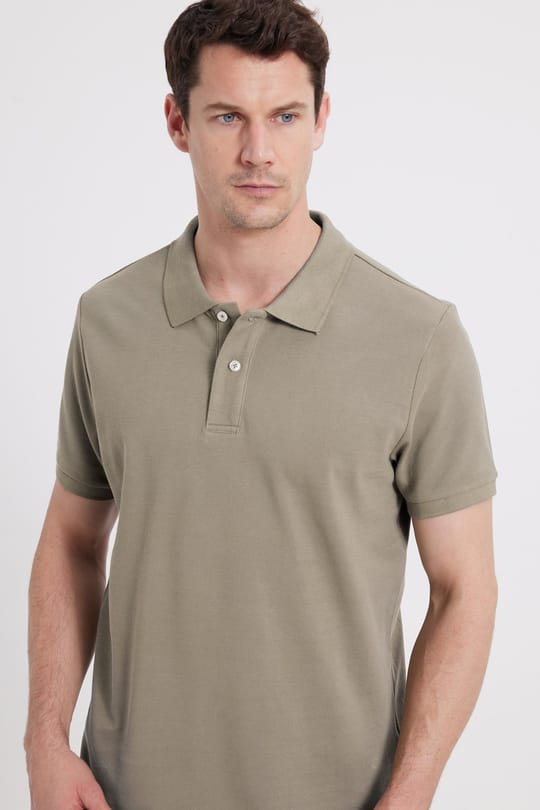 Erkek Slim Fit Dar Kesim %100 Pamuk Kısa Kollu Polo Yaka Vizon Tişört