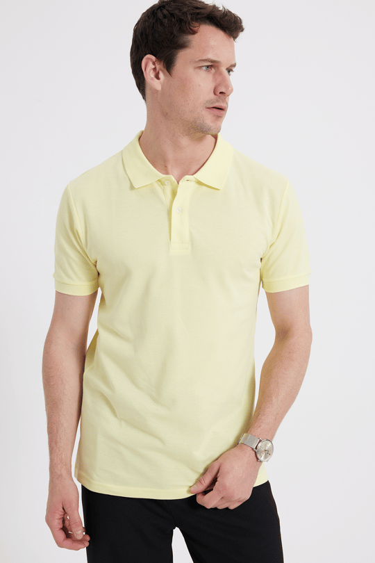 Erkek Slim Fit Dar Kesim %100 Pamuk Kısa Kollu Polo Yaka Sarı Tişört