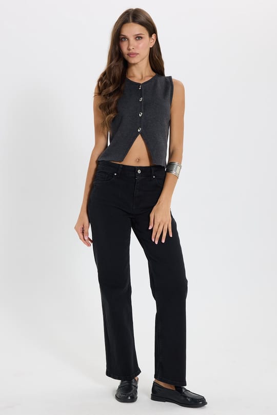 Kadın Slim Fit Dar Kesim Metal Düğmeli Önü Yırtmaçlı Gri Crop Triko Yelek
