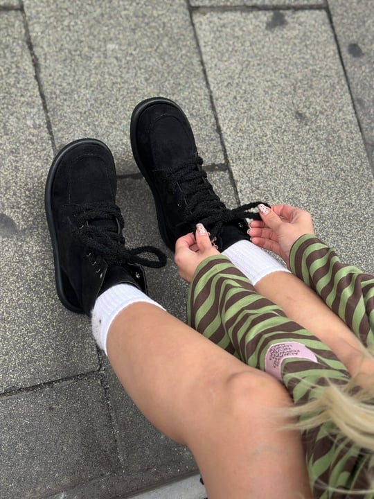 Siyah Süet (Otis) İçi Kürklü Barefoot Bağcıklı Kadın Bot