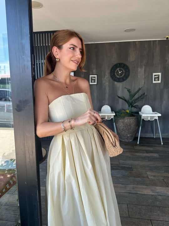Açık Sarı Pamuk Kumaş Straplez Elbise