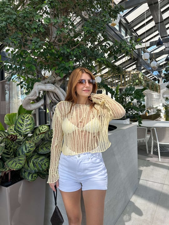 Açık Sarı Transparan Crop Triko Bluz