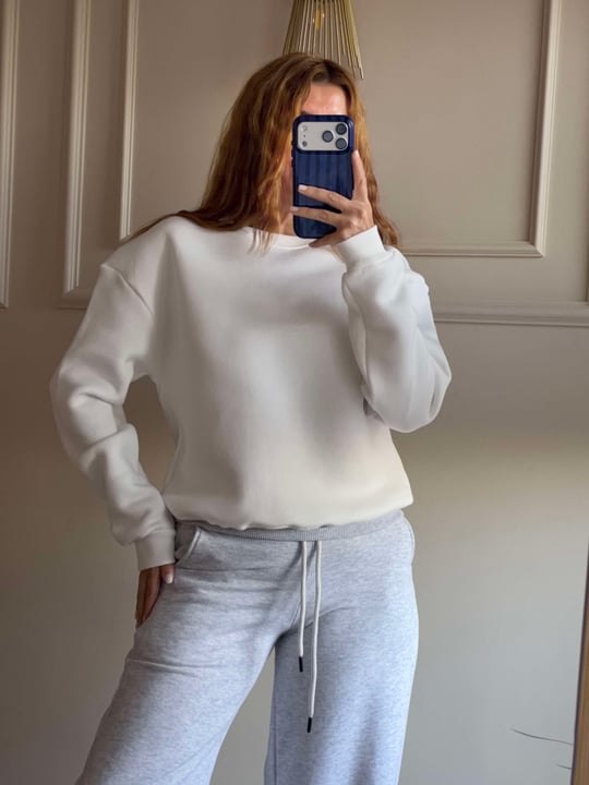 Kadın Bisiklet Yaka Şardonlu Sweatshirt - Beyaz