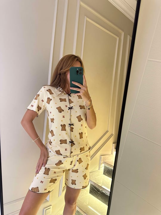 Kadın Fiyonklu Ayıcık Desen Şortlu Pijama Takım