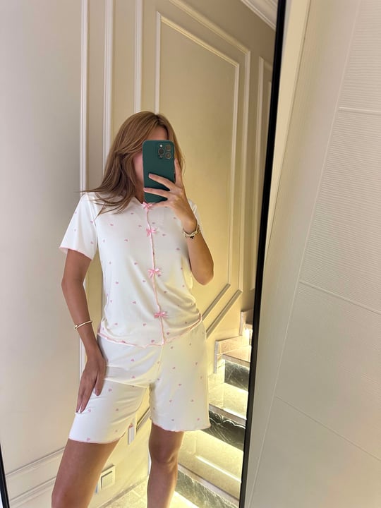 Kadın Fiyonklu Pembe Kalp Desen Şortlu Pijama Takım