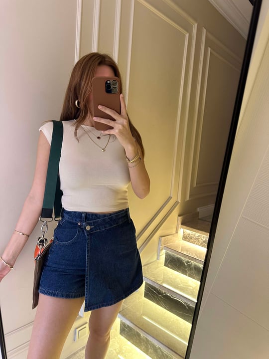 Koyu Mavi Asimetrik Kot Şort Etek