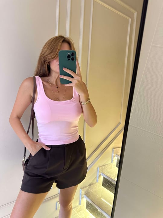 Pembe Kare Yaka Gloplu Bluz