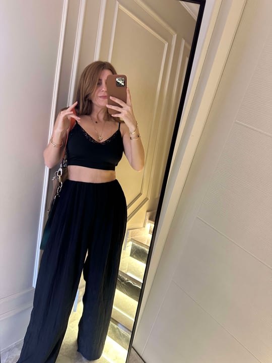 Siyah Beli Lastikli Dökümlü Pantolon