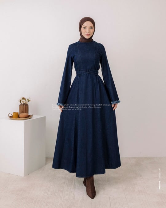Çift Kemerli Lacivert Denim Elbise