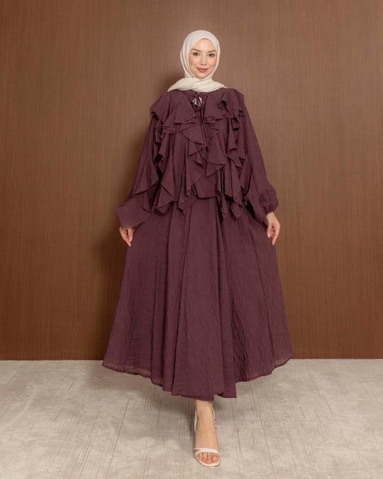 Fırfır Detaylı Bordo Takım