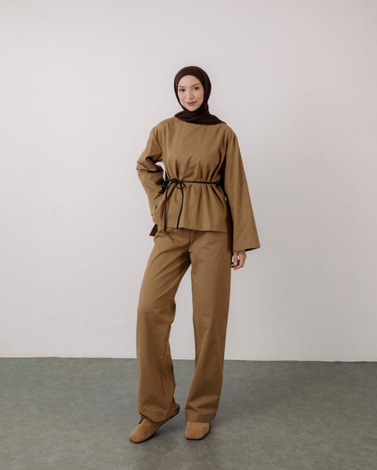 Pantolonlu Gabardin Camel Takım