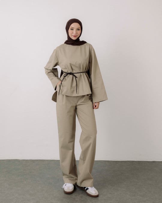 Pantolonlu Gabardin Su Yeşil Takım