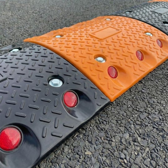 Oval Plastik Hız Kesici Kapaklı Set - 2 Metre 