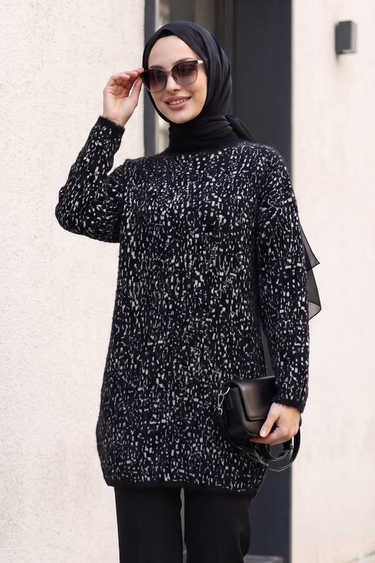 Dik Yaka Desenli Yumoş Triko Tunik  -Siyah