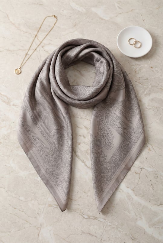 Eskiz Desenli Rayon Eşarp -Vizon