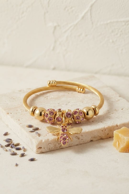 Mor Arı Model Charmlı Bileklik