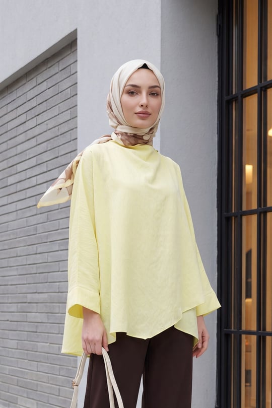 Shoulder Buttoned Batwing Sleeve Modal Kimono Poncho - Yellow