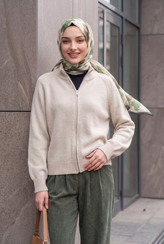 Womens Mock-Neck Zip-Up Seam Detail Knit Cardigan - Cream