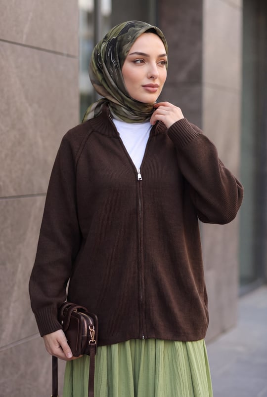 Womens Mock-Neck Zip-Up Seam Detail Knit Cardigan - Dark Brown