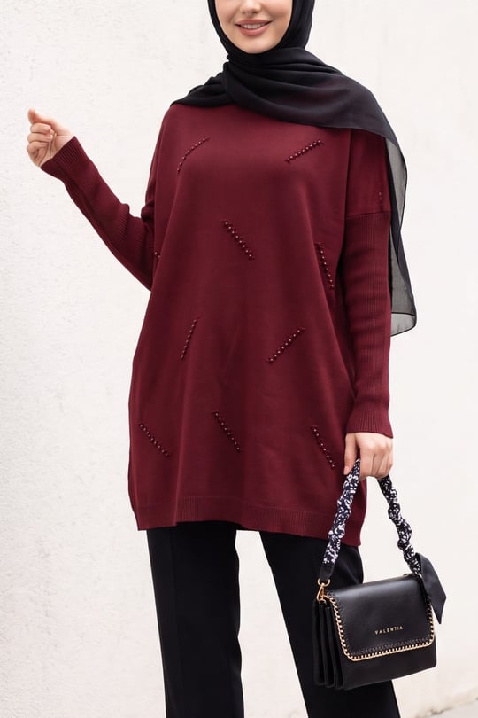 Yarım Boğazlı Sıralı İncili Salaş Triko Tunik -Bordo