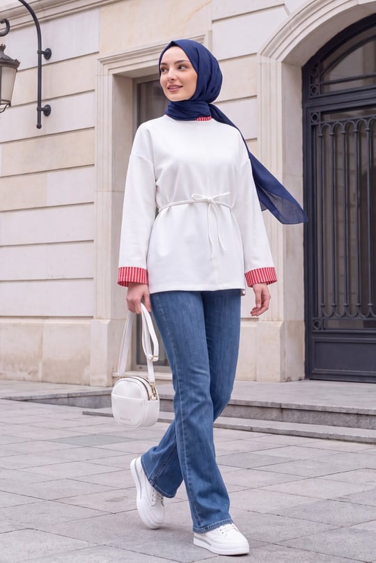 Yırtmaçlı Bisiklet Yaka Beli Bağlamalı Penye Sweat -Beyaz