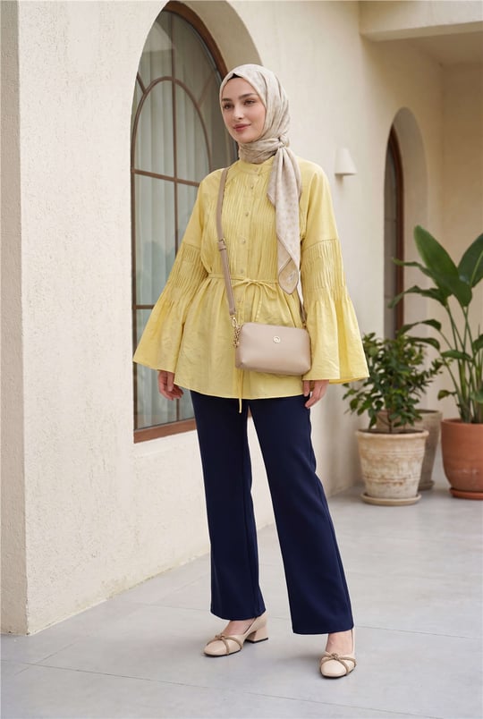Beli Cırtcırt Detay Boru Paça Kumaş Pantalon -Laci