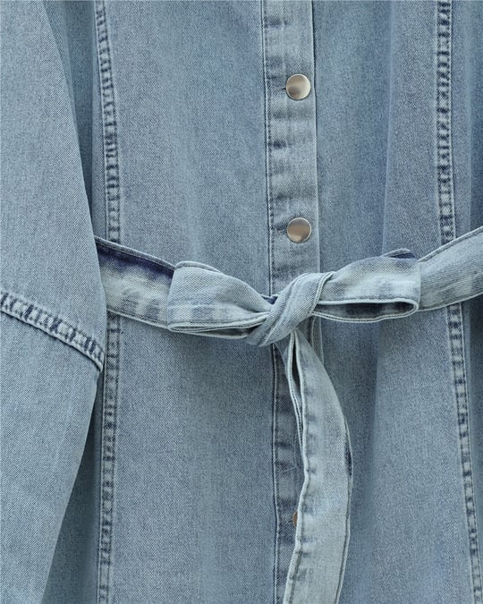 Beli Kemerli Önü Düğmeli Pantolonlu Kot Takım -Buz Mavi
