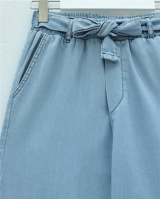 Beli Kuşaklı Lastikli Cepli Kot Pantolon -Buz Mavi