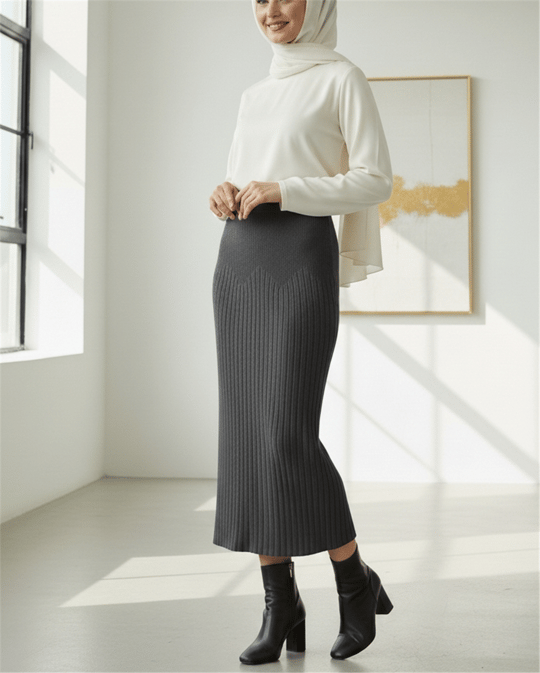 Beli Lastikli Pliseli Triko Etek -Antrasit