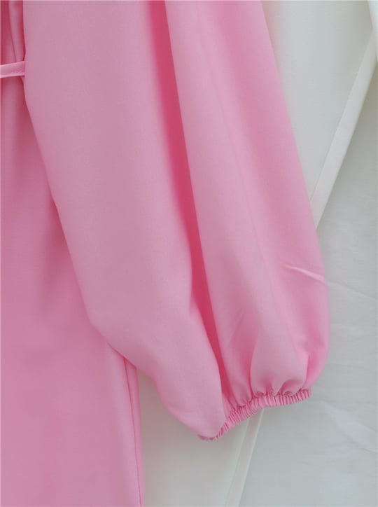 Geniş Yaka Yakası Taşlı Kolu Lastikli Düğmeli Bağcıklı  Gömlek  -Pembe